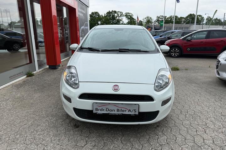 Hvid Fiat Punto fra 2012