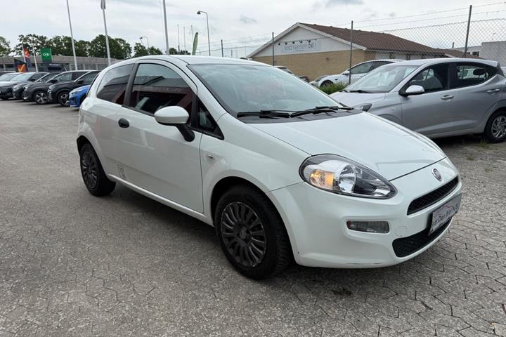 Hvid Fiat Punto fra 2012