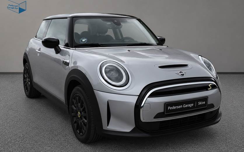Mini Cooper SE Classic Trim