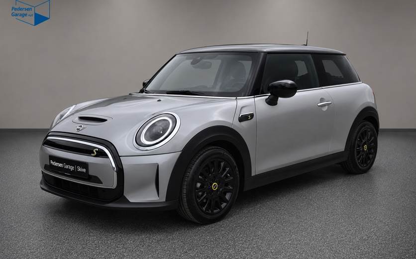 Mini Cooper SE Classic Trim