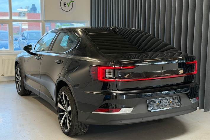 Sort Polestar 2 fra 2021