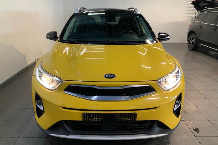 Gul Kia Stonic fra 2019