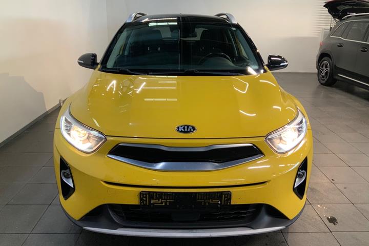 Gul Kia Stonic fra 2019