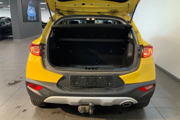 Gul Kia Stonic fra 2019
