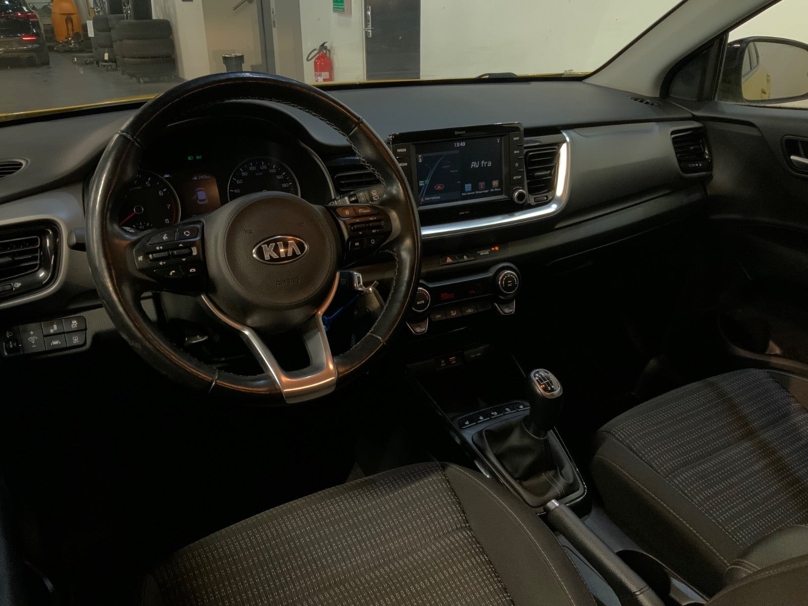 Gul Kia Stonic fra 2019
