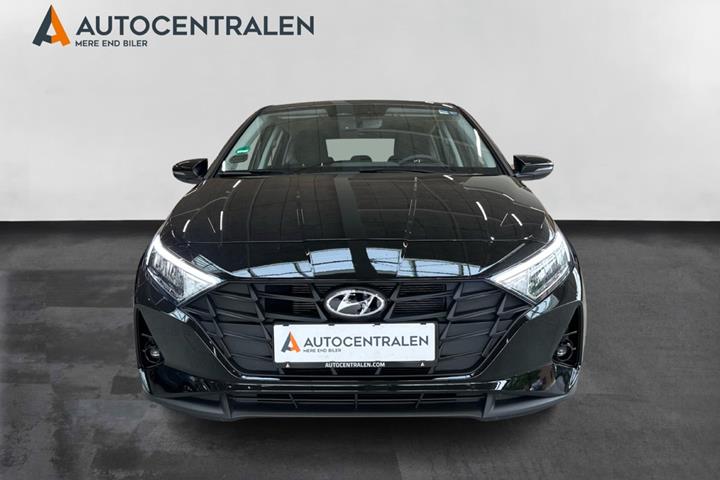 Sort Hyundai i20 fra 2023