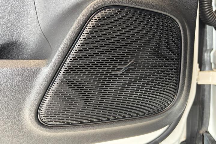 Hvid Mercedes GLB200 fra 2020