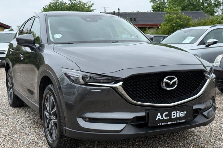 Sort Mazda CX-5 fra 2017 set udefra