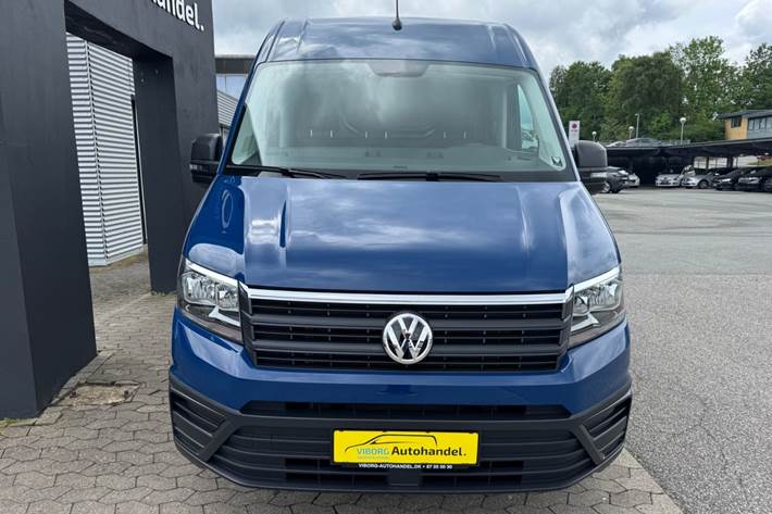 Blå VW Crafter 35 fra 2020