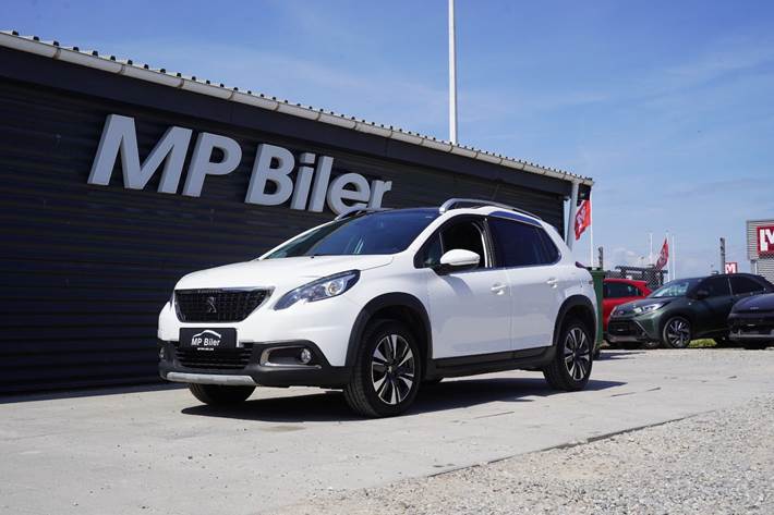 Hvid Peugeot 2008 fra 2018