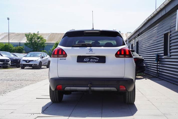 Hvid Peugeot 2008 fra 2018