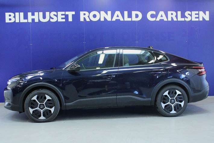 Blå Citroën ë-C4 X fra 2025