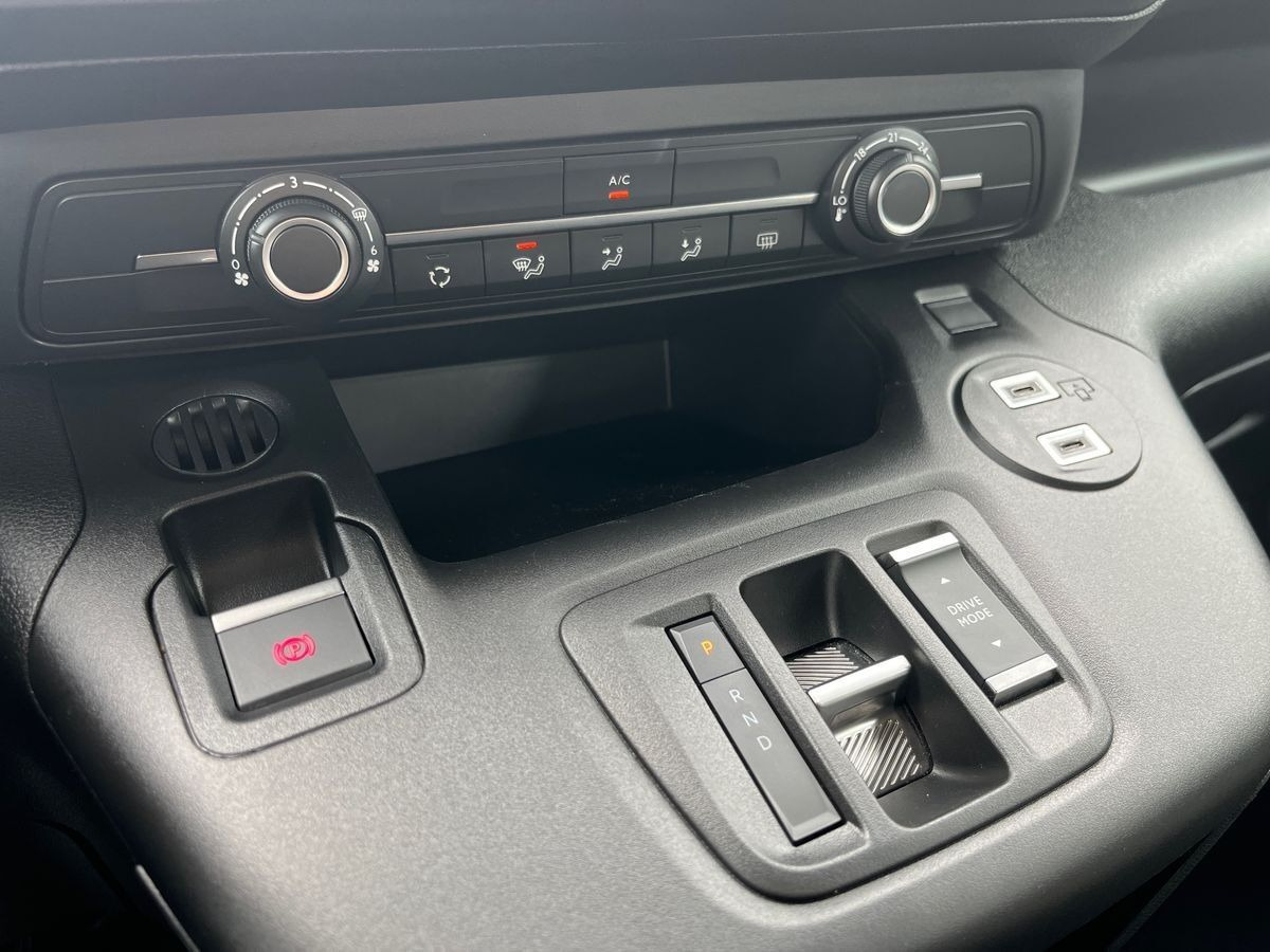 Grøn Citroën ë-Berlingo fra 2025