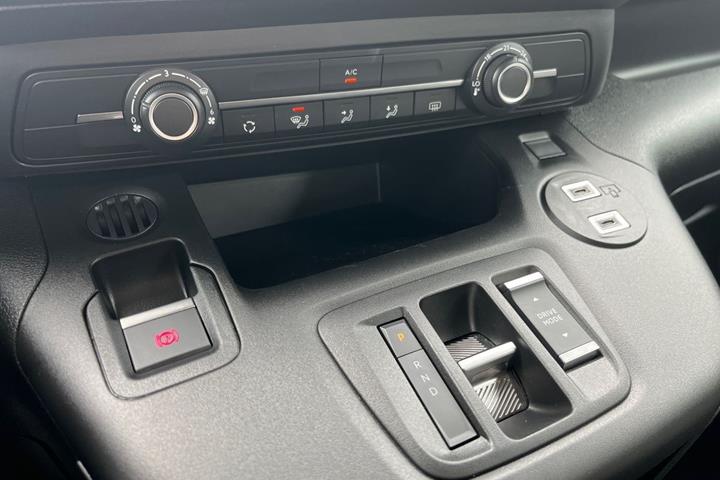 Grøn Citroën ë-Berlingo fra 2025