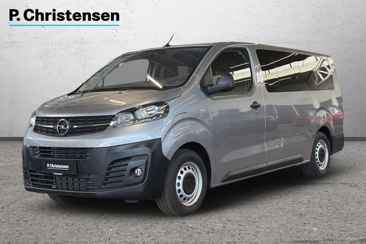 Grå Opel Vivaro-e fra 2023 set udefra