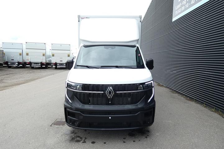 Hvid Renault Master V T35 fra 2025