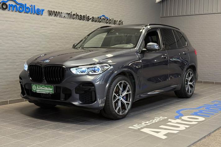 Sort BMW X5 fra 2022