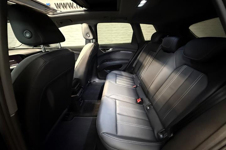 Sort Audi Q4 e-tron fra 2026