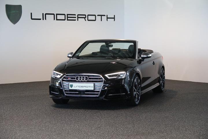 Sort Audi S3 fra 2018 set udefra
