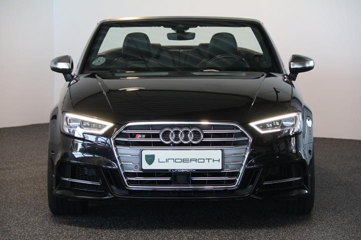 Sort Audi S3 fra 2018