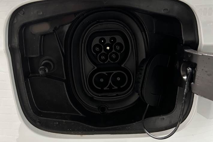 Hvid Skoda Elroq fra 2026