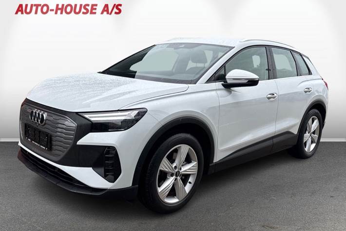 Hvid Audi Q4 e-tron fra 2022 set udefra