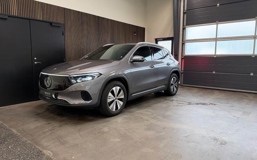 Mercedes EQA300 Progressive 4Matic