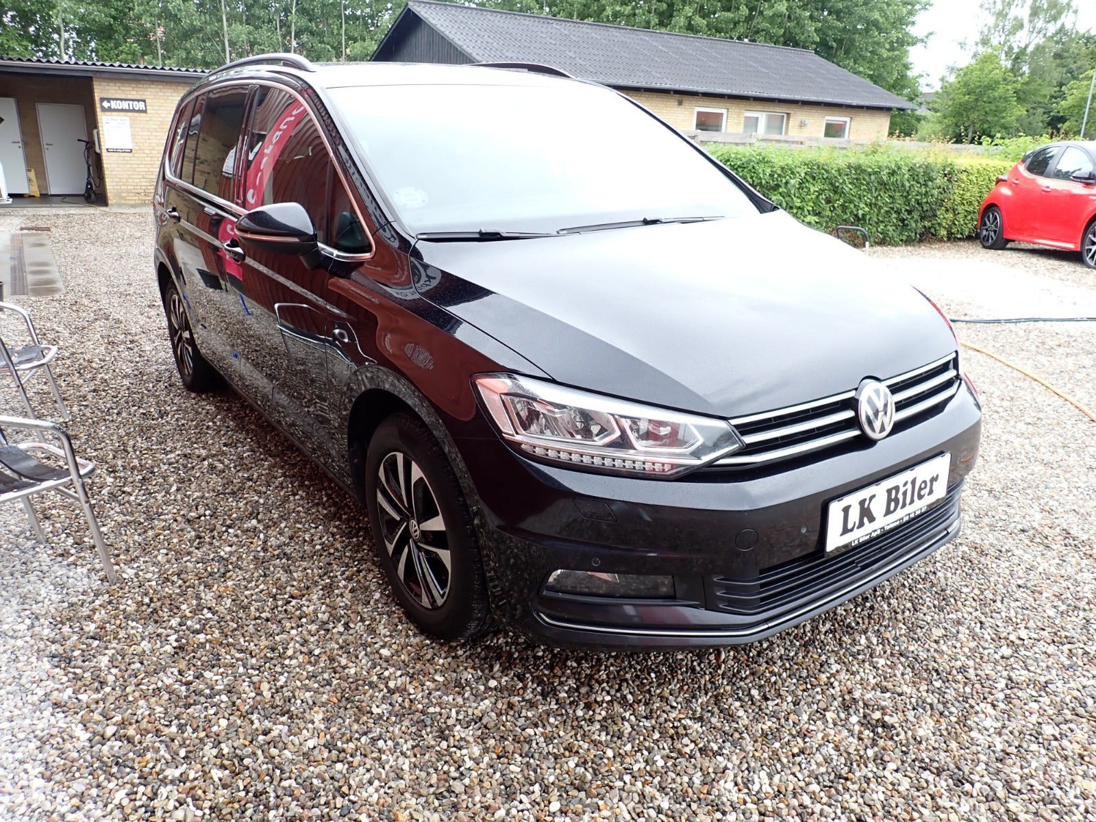 Sort VW Touran fra 2019