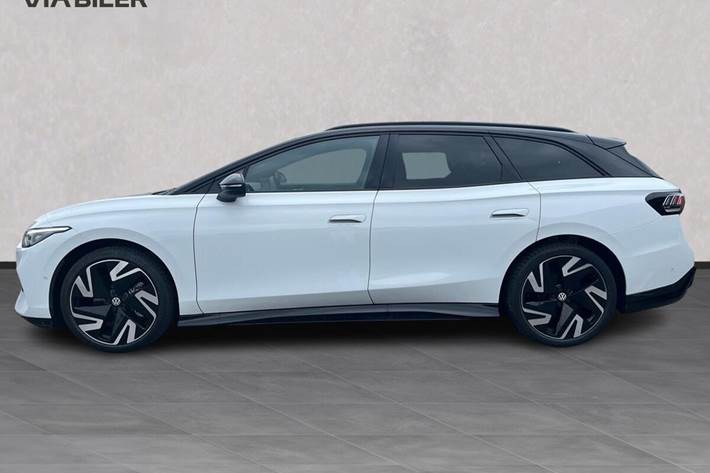 Hvid VW ID.7 fra 2026