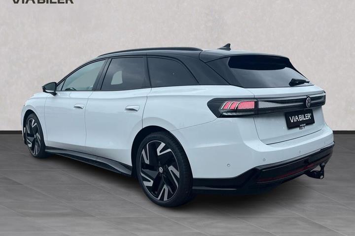 Hvid VW ID.7 fra 2026