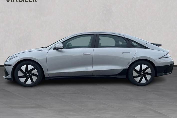 Sølv Hyundai Ioniq 6 fra 2026