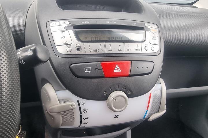 Sølv Citroën C1 fra 2009