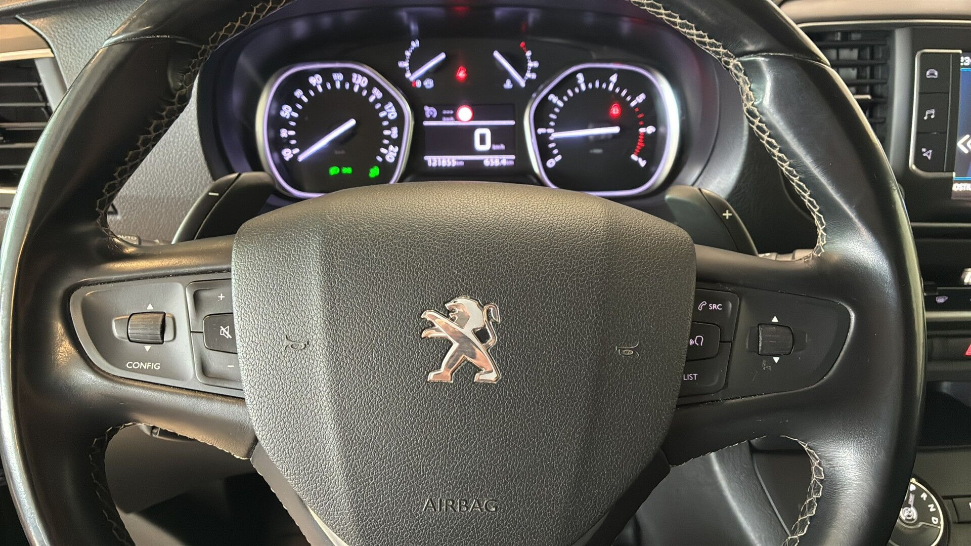 Sort Peugeot Expert fra 2022