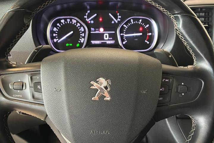 Sort Peugeot Expert fra 2022