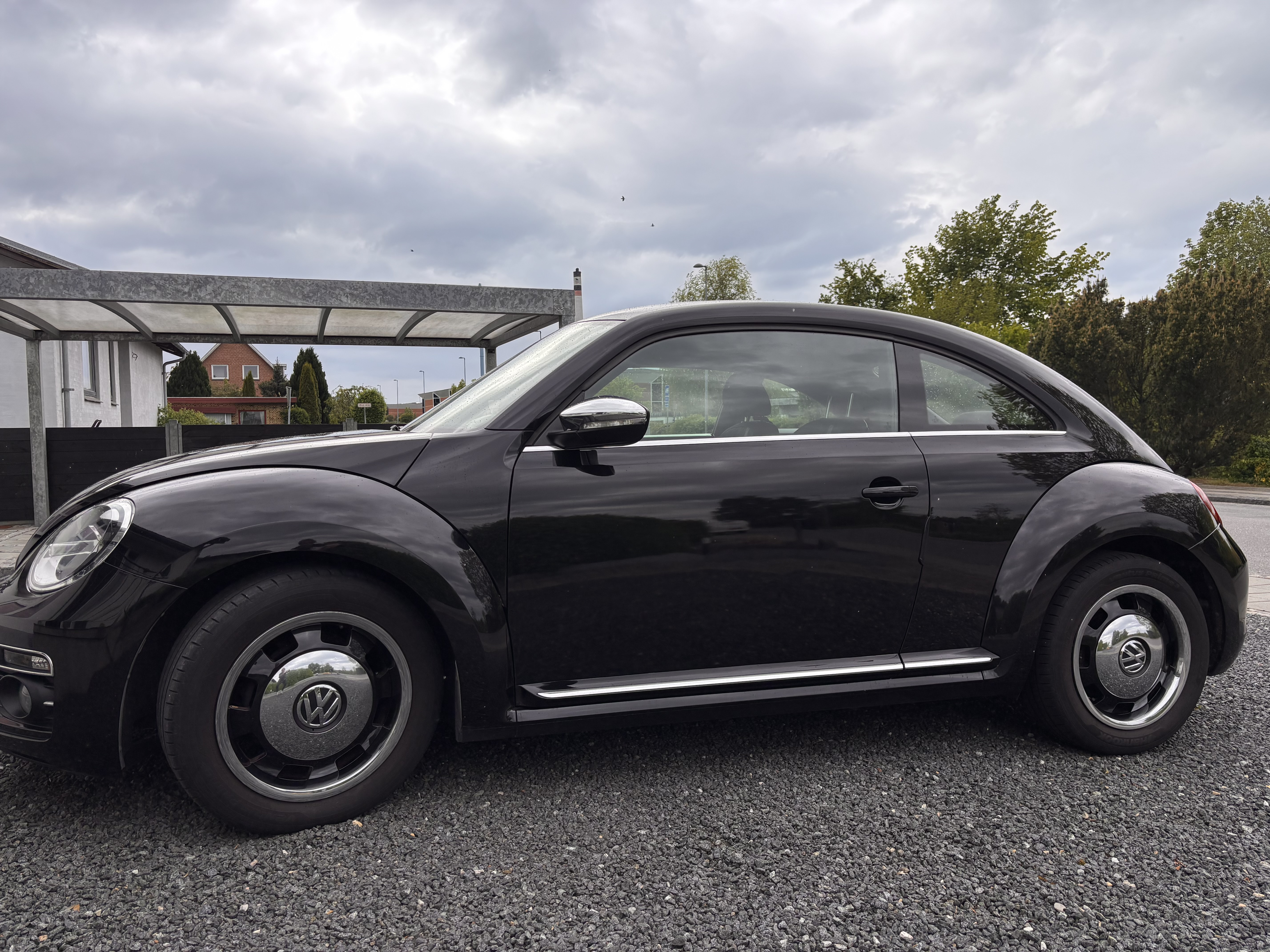 Sort VW Beetle fra 2016