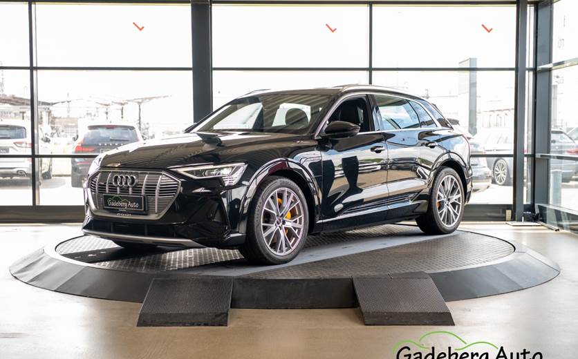 Audi e-tron 55 S-line quattro