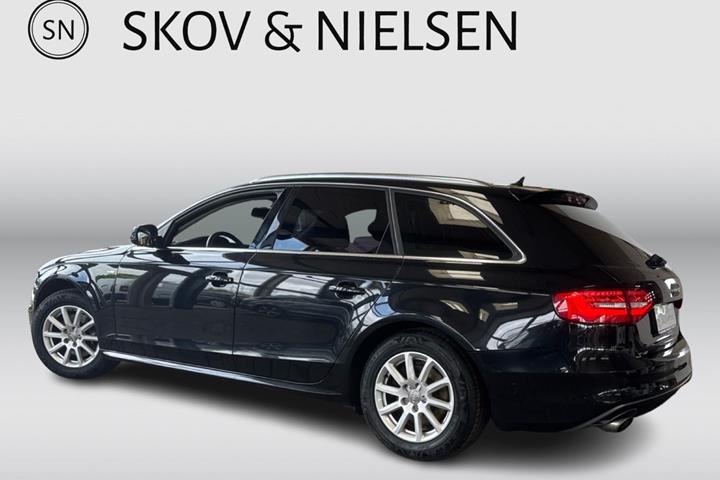 Sort Audi A4 fra 2014