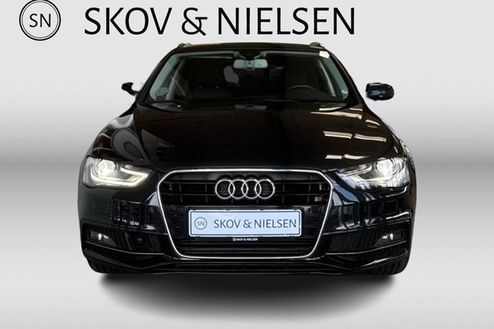 Sort Audi A4 fra 2014