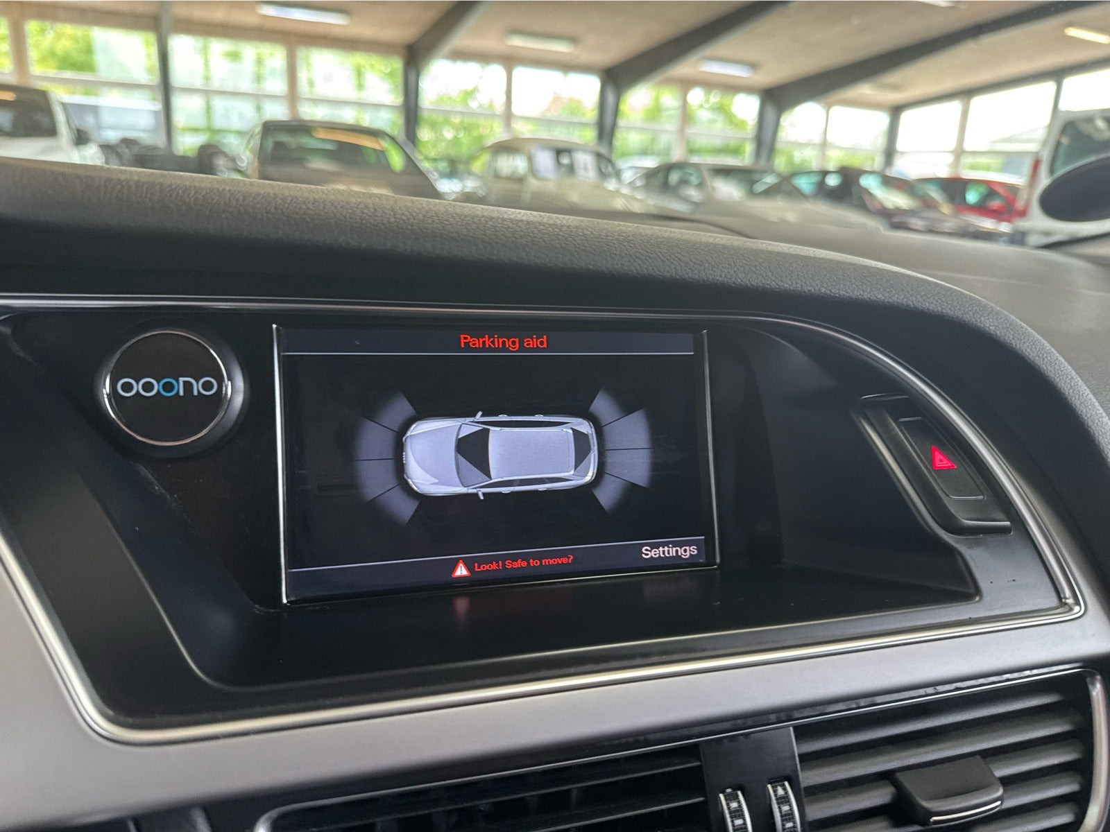 Sort Audi A4 fra 2014