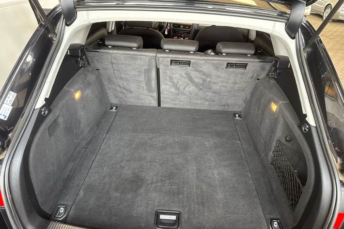 Sort Audi A4 fra 2014