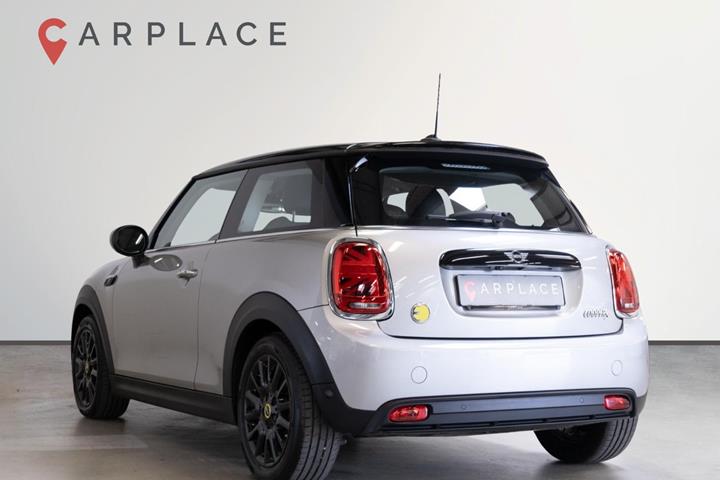 Grå Mini Cooper SE fra 2023