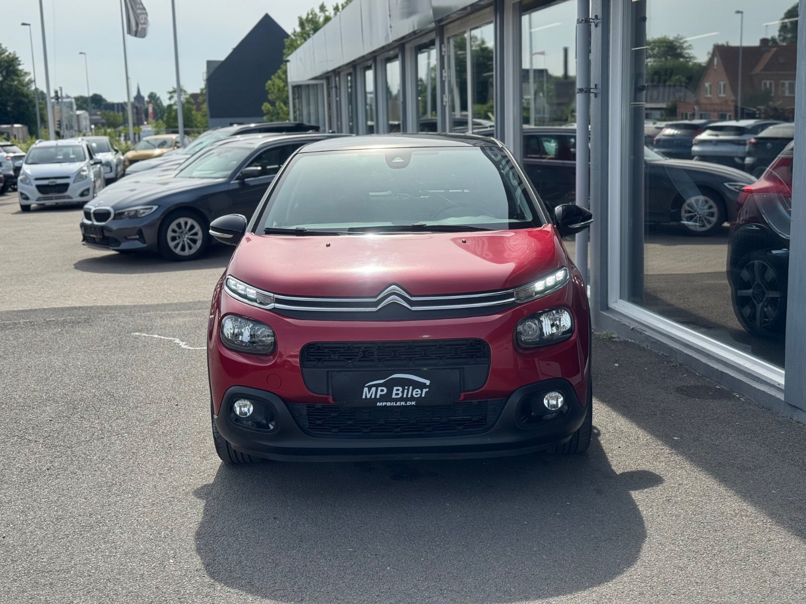 Rød Citroën C3 fra 2020