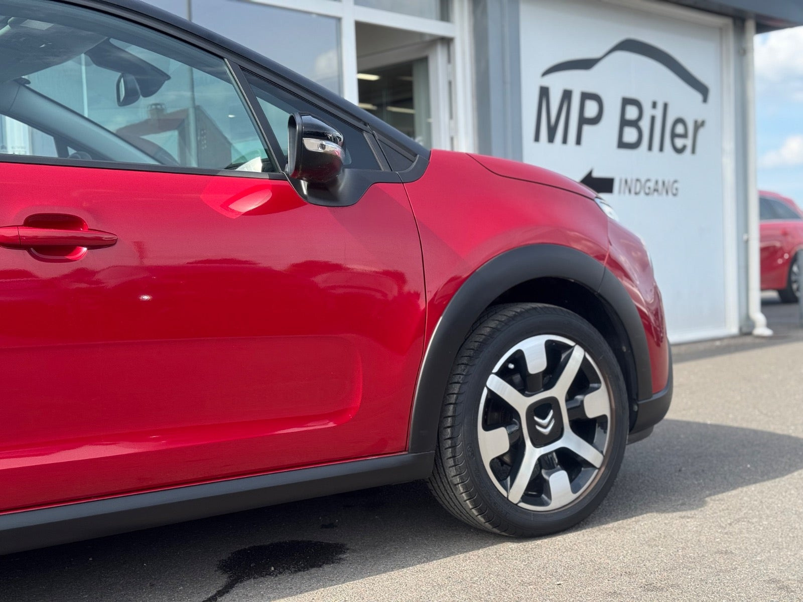 Rød Citroën C3 fra 2020