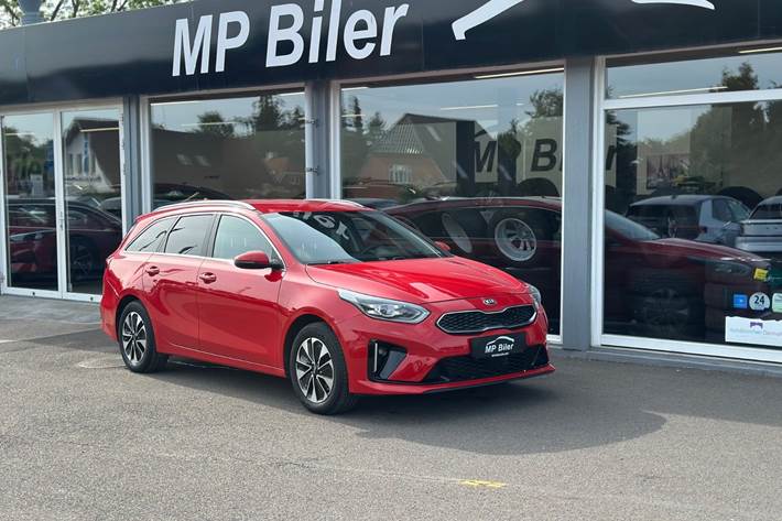 Rød Kia Ceed fra 2020