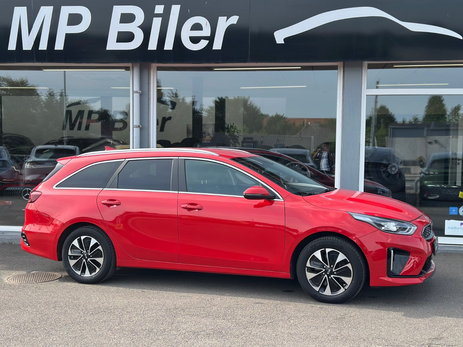 Rød Kia Ceed fra 2020