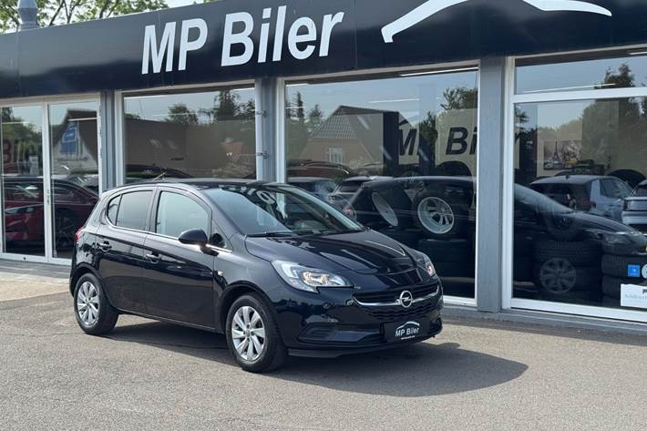 Sort Opel Corsa fra 2019
