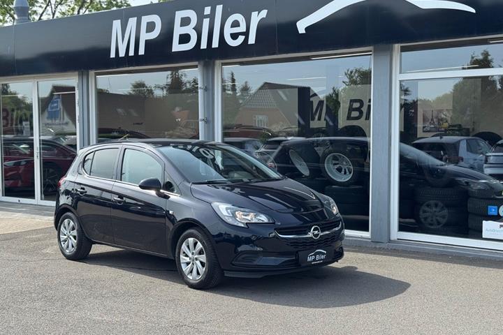 Sort Opel Corsa fra 2019