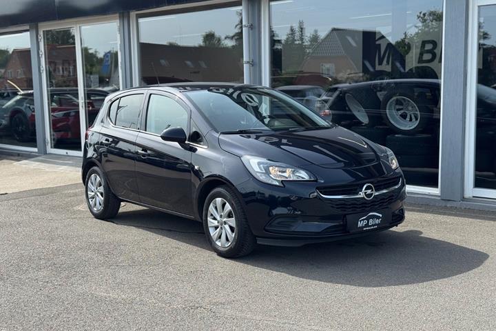 Sort Opel Corsa fra 2019