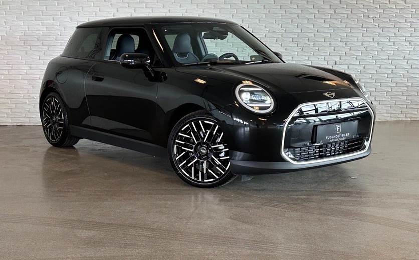 Mini Cooper SE Favoured Trim XL