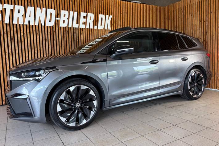 Grå Skoda Enyaq fra 2022